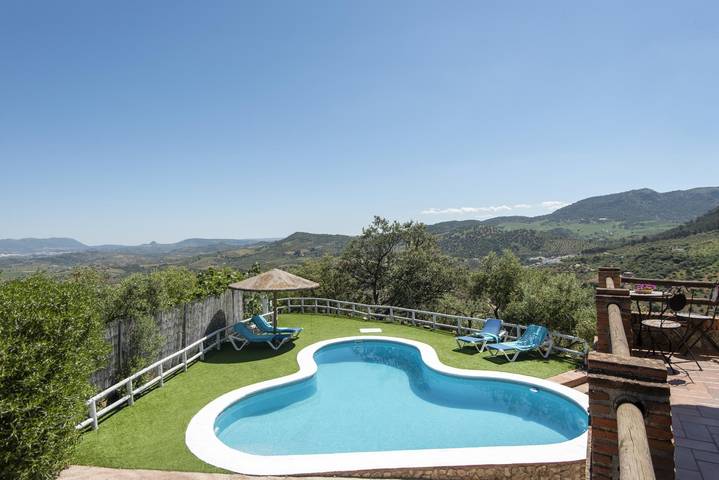 Casa rural para 4 personas, con jardín en El Gastor - 4