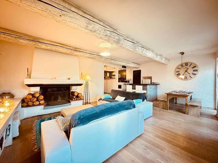 Location de vacances pour 6 personnes, avec piscine ainsi que jardin et vue à Canet - 2