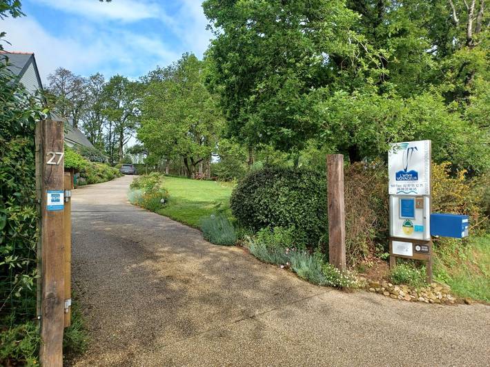 Location de vacances pour 4 personnes, avec piscine et jardin à Locoal-Mendon - 2