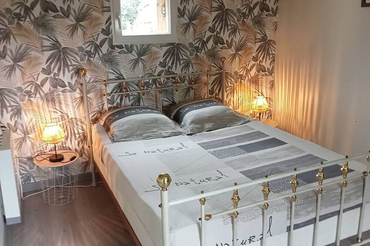 Location de vacances pour 4 personnes, avec jardin à Trégomeur - 2