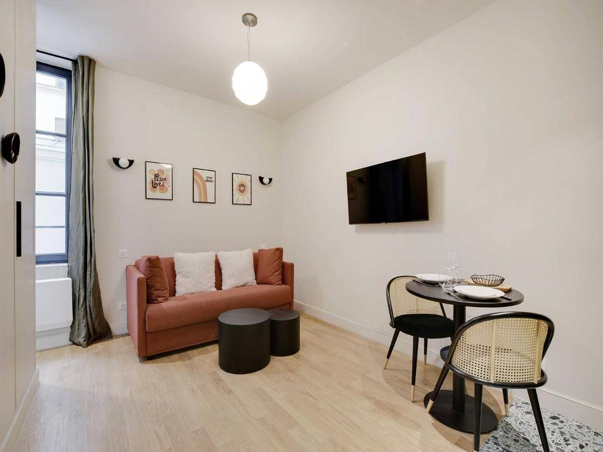 Appartement entier, Apartment in Paris, Île de France
