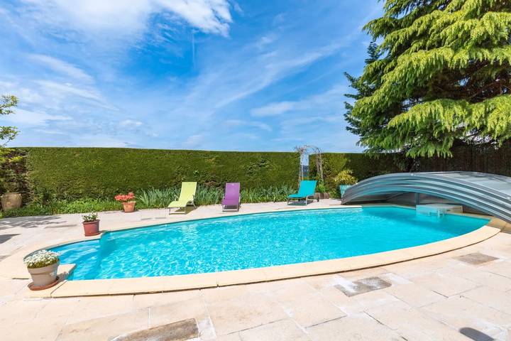 Guest House 'Chambres D'hotes Près Lac Annecy 1' with Shared Pool and Shared Garden in Étercy, Annecy region
