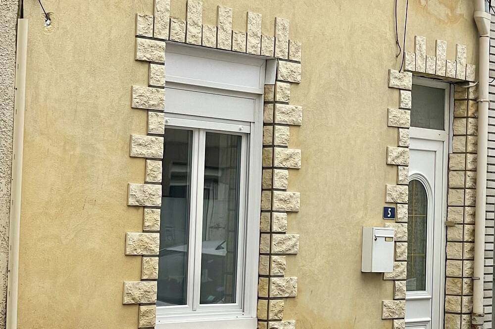 Ganze Wohnung, Studio Équipé Dans une Maison de Pêcheur Classée. Proche Centre et Plage in Petit-Fort-Philippe, Gravelines