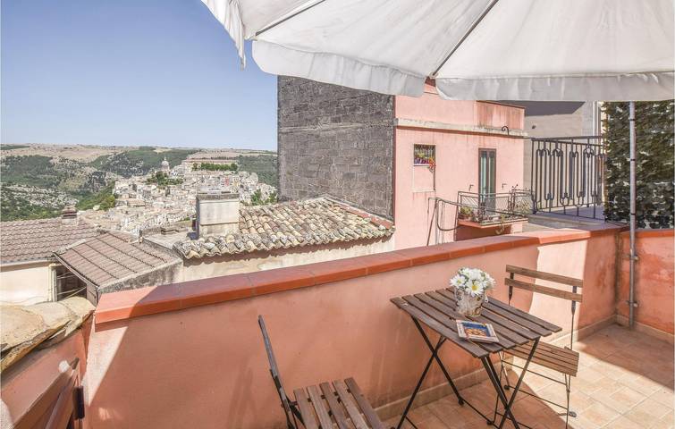 Location de vacances pour 6 personnes, avec terrasse à Ragusa - 2