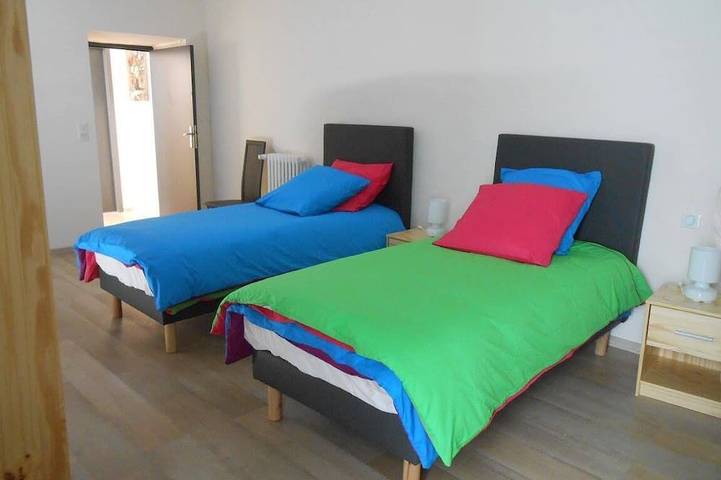 Location de vacances pour 12 personnes, animaux acceptés à Bez-et-Esparon - 4