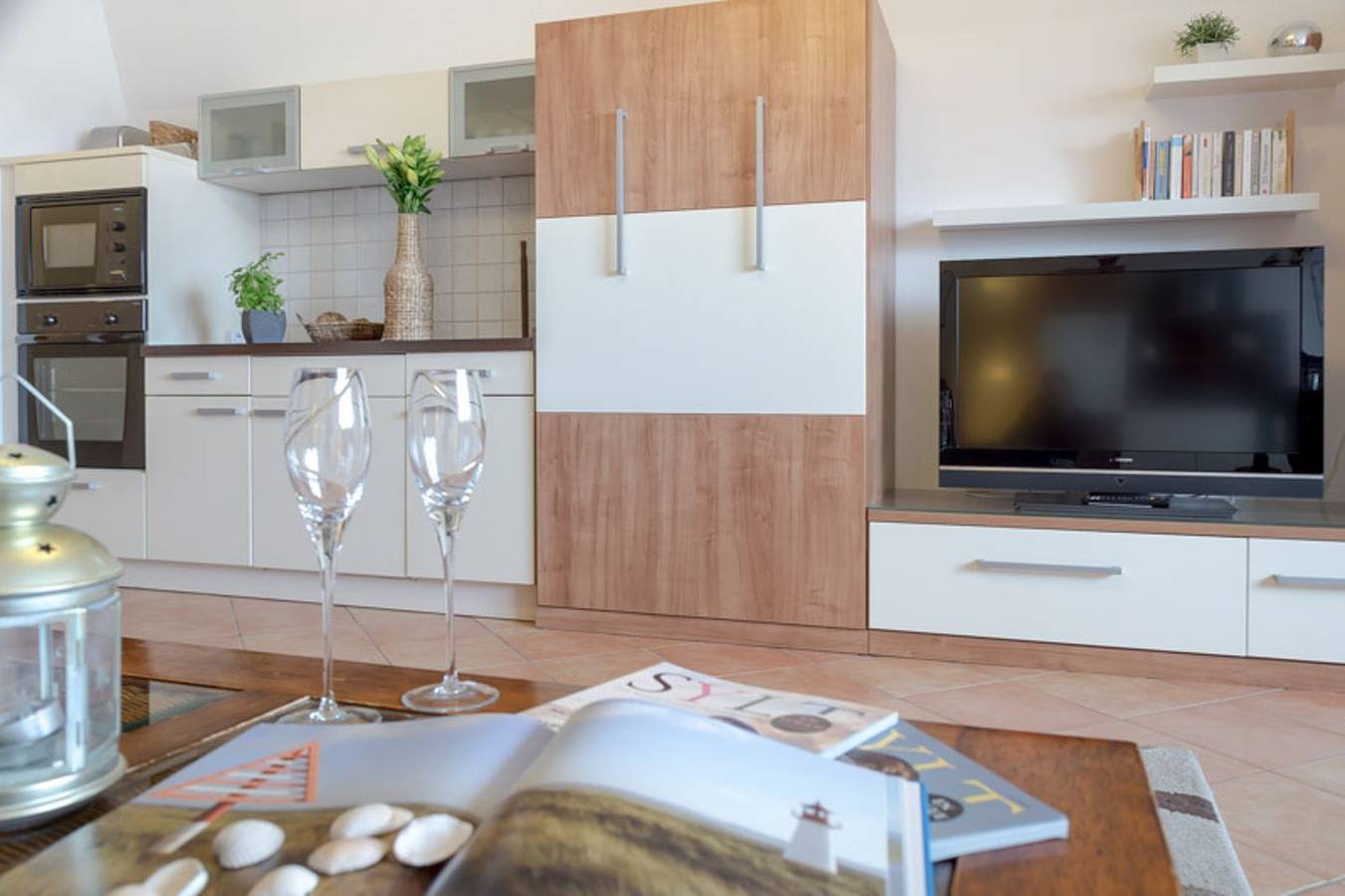 Ganze Wohnung, Haus Ornum: Großzügige 2 Zimmer-Maisonettewhg. für 2-4 Personen mit Schwimmbad in Westerland, Sylt (Gemeinde)