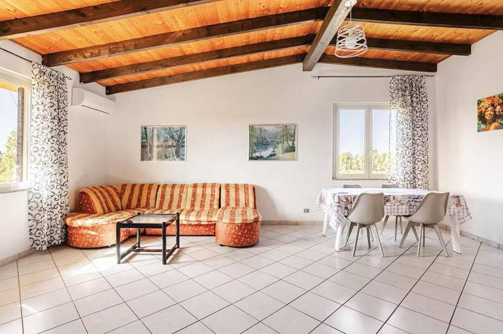 Location de vacances pour 2 personnes, avec jardin, animaux acceptés à Palmas Arborea