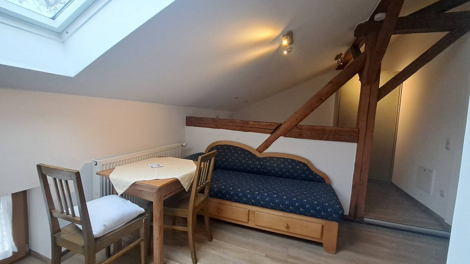 Lehnecker Ferienwohnungen - Appartementzimmer Nr. 9 in Neuötting, Landkreis Altötting