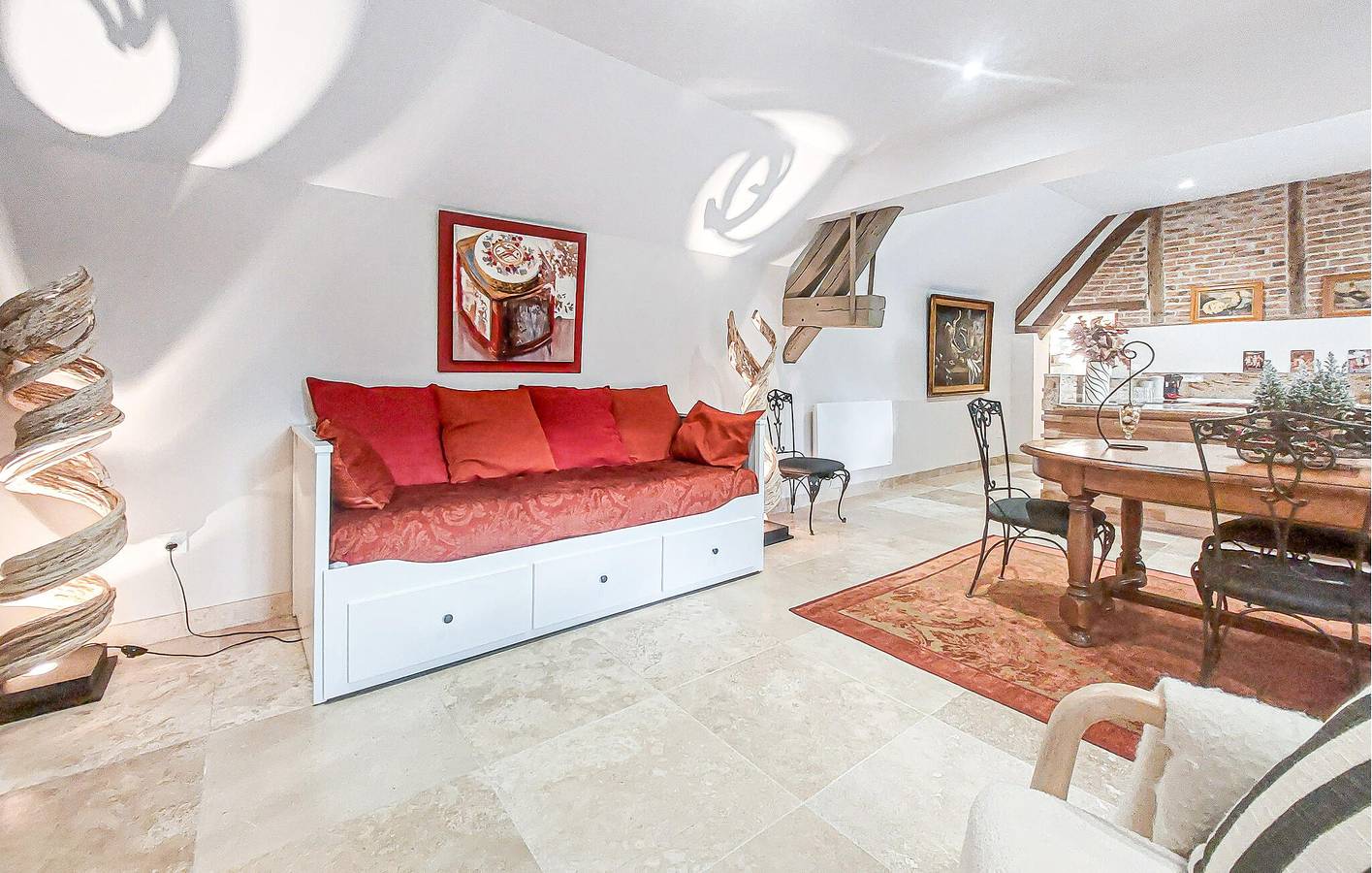 Gemütliche Wohnung mit Parkplatz und WiFi in Mur-de-Sologne, Sologne