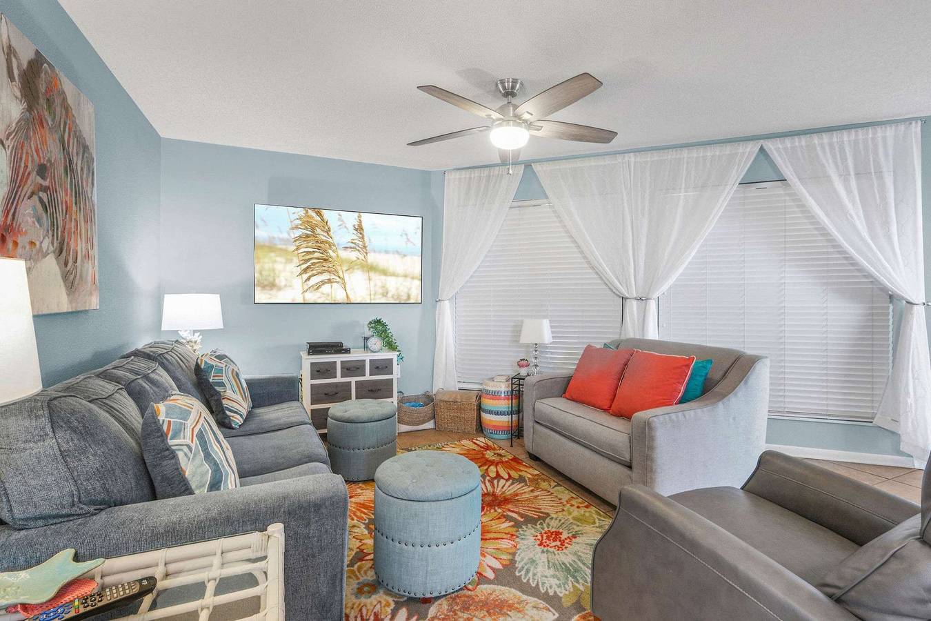 Entire apartment, Sandpiper 1C- Stylish Gulf-side affordable in Gulf Shores, Mobile Bay
