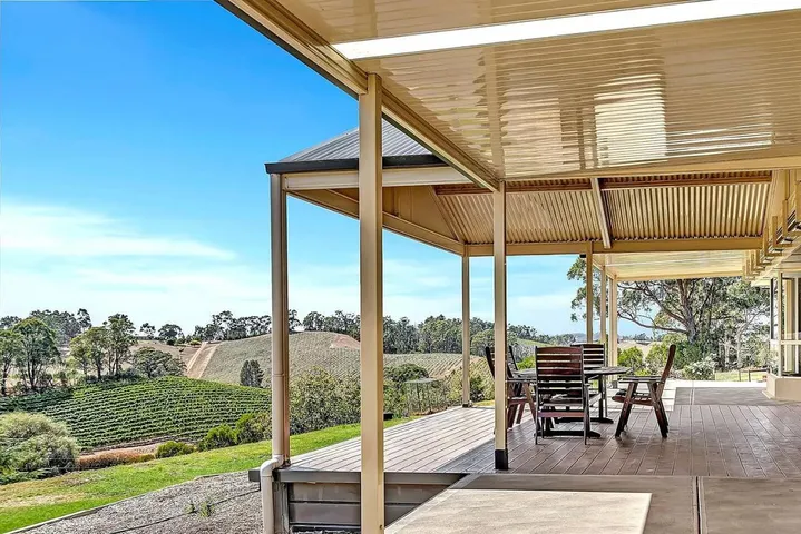 Holiday home for 7 people, with garden and view - 1