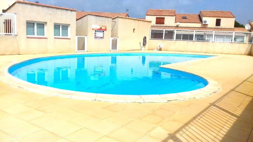 Ferienhaus für 6 Personen, mit Seeblick und Ausblick sowie Pool und Garten in Les Ayguades - 2