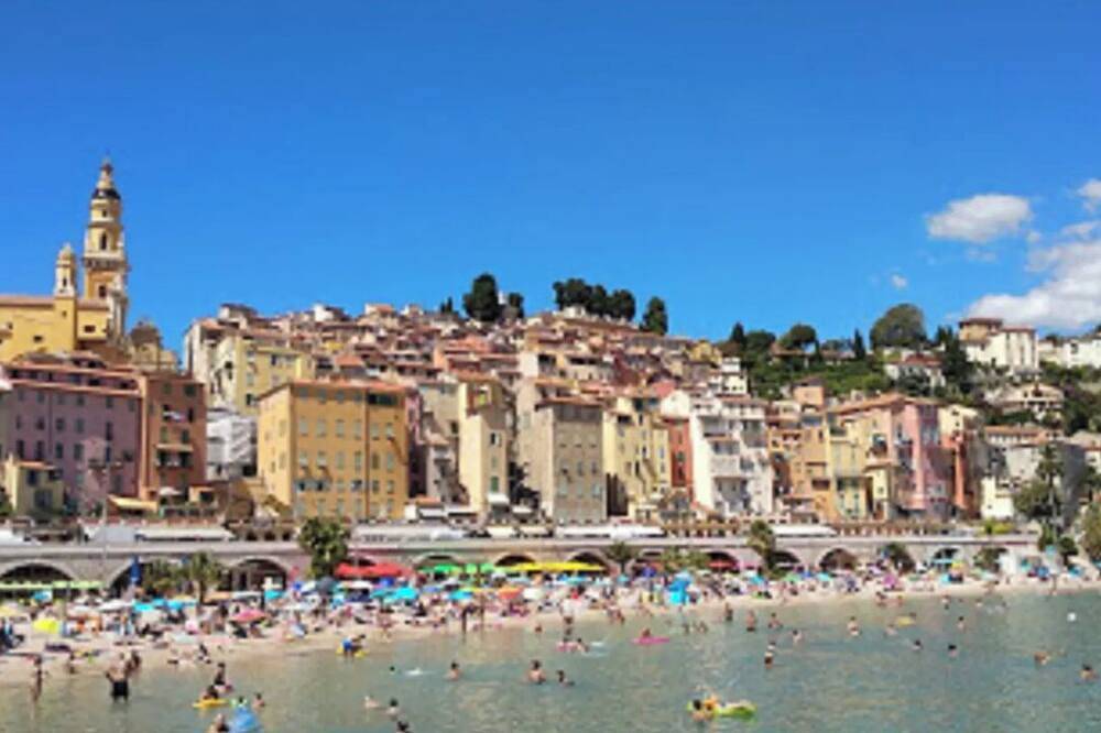 Ganze Wohnung, Charmante 2-Zimmer-Wohnung mit Wifi und Klimaanlage im schönen Menton in Menton, Mittelmeerküste (Frankreich)