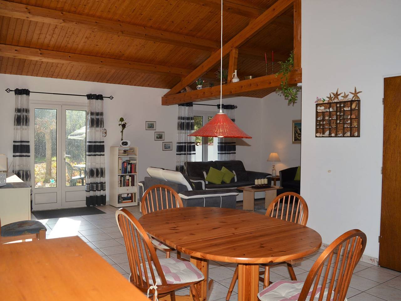 Maison bord de mer, plage à pied, Wifi, parking, animaux acceptés in La Tranche-sur-Mer, Vendée