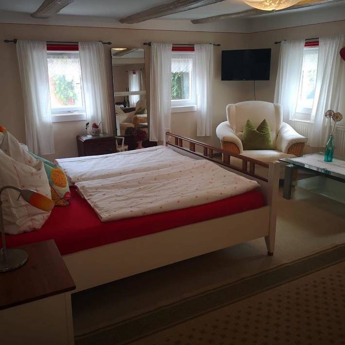 Ferienwohnung für 9 Personen, mit Garten, mit Haustier in Hochkirch