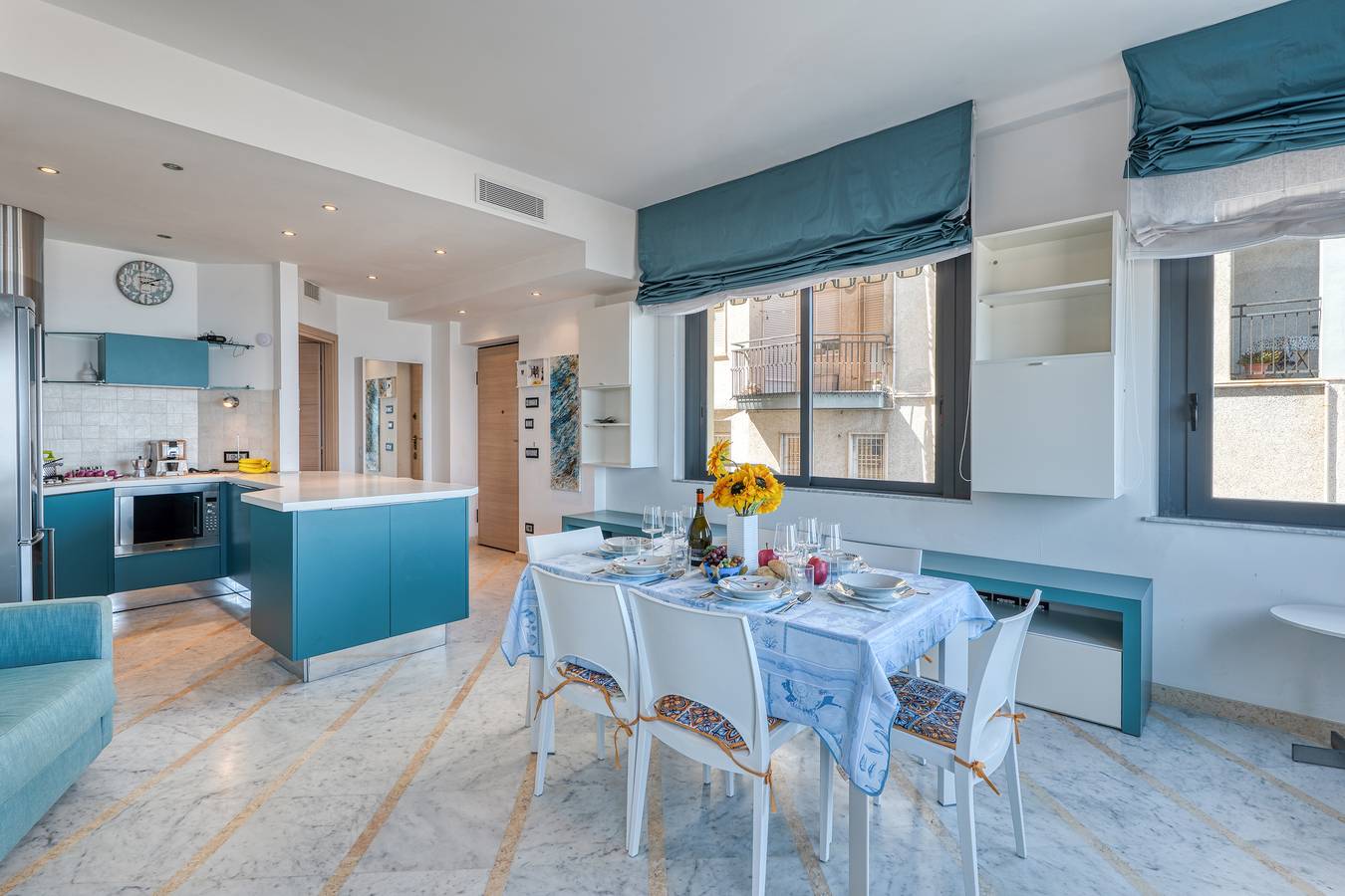 Appartement entier, Front Beach Magic Sea - 20m From The Sea in Laigueglia, Riviera di Ponente