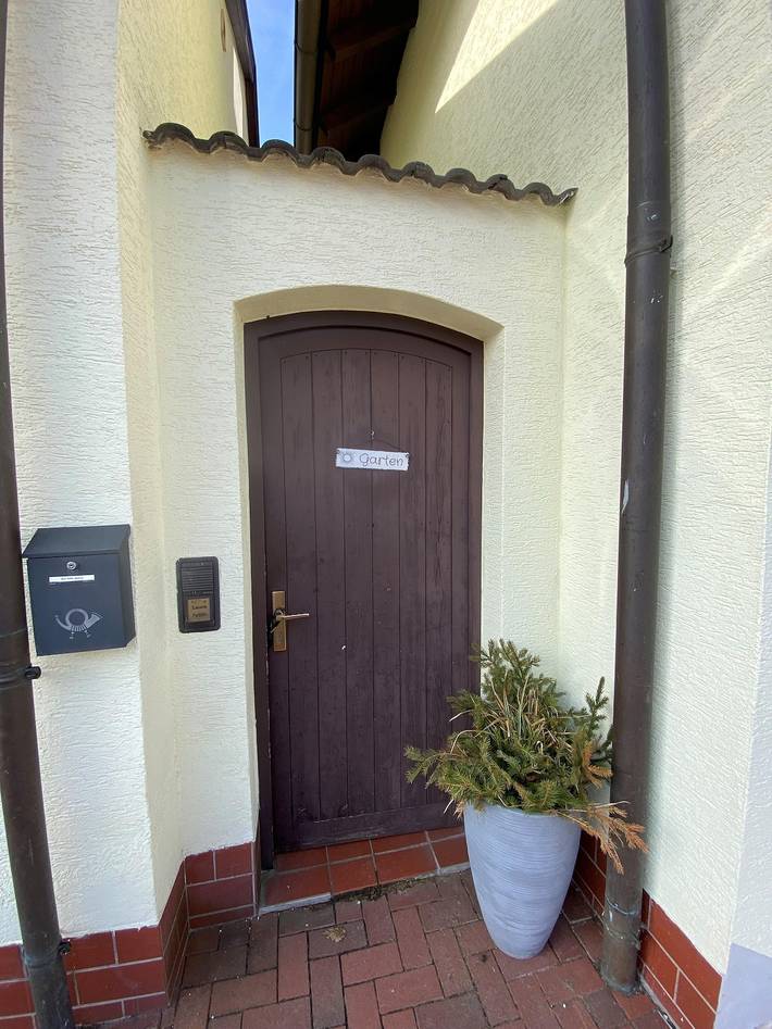Ganze Wohnung, Ferienwohnung Fischer - Ferienwohnung mit Freisitz in Rödental, Oberes Maintal - Coburger Land