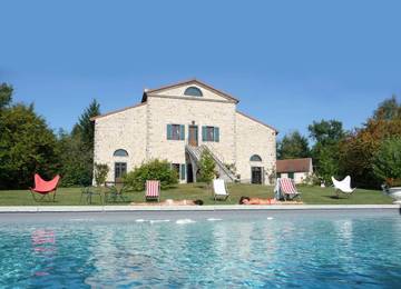 Chambre d’hôte pour 2 personnes, avec jardin ainsi que sauna et piscine à La Boulaye