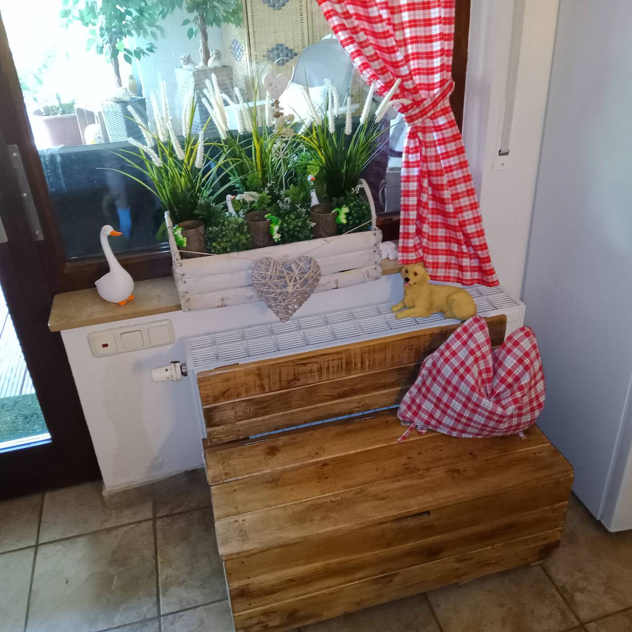 Geheel appartement, Appartement 'Langerwehe' met privéterras, privétuin en wifi in Langerwehe, Naturpark Hohes Venn-Eifel