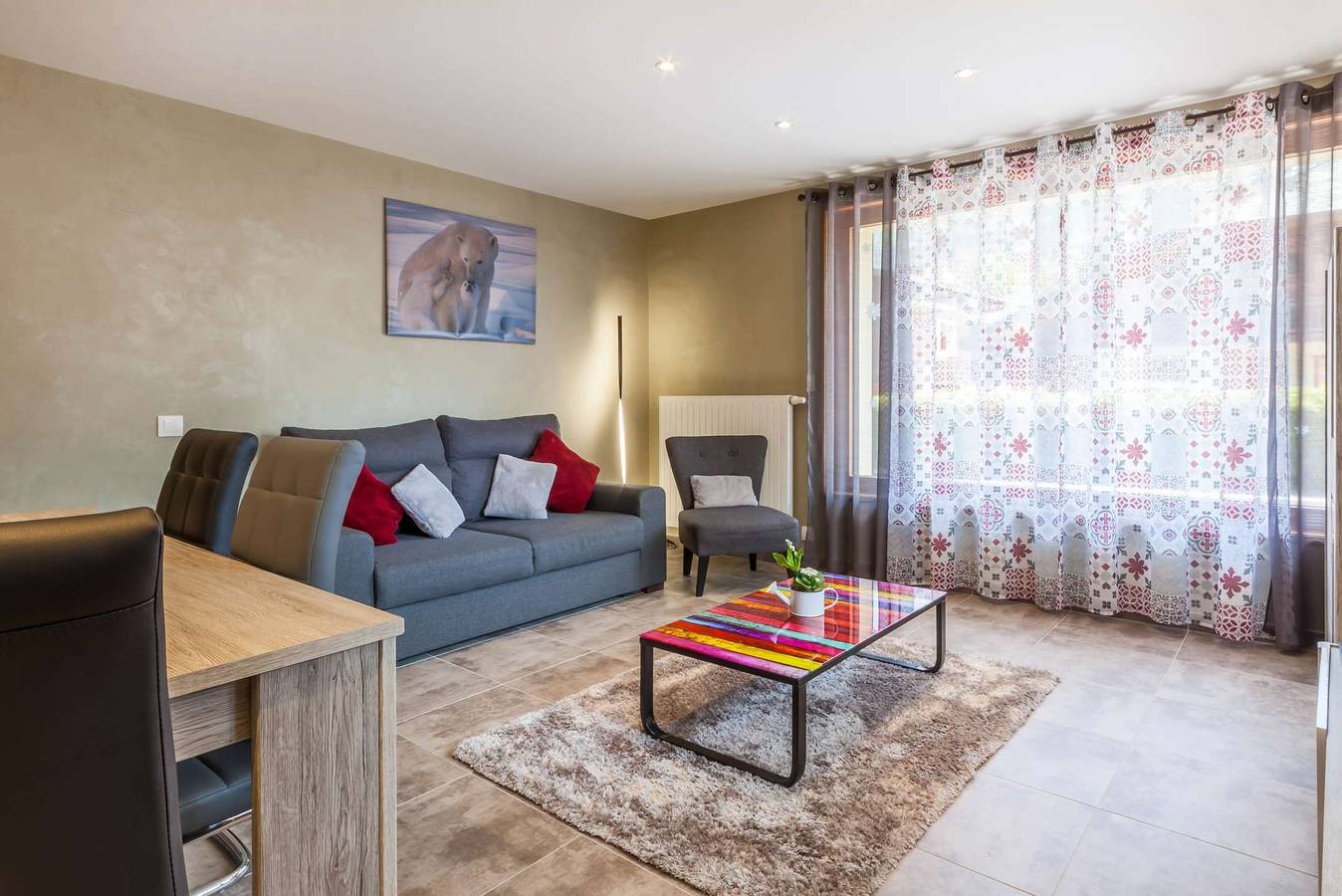 Entire holiday apartment, Ruche: Nice two bedroom apartment completely renovated in Morzine, Les Portes du Soleil