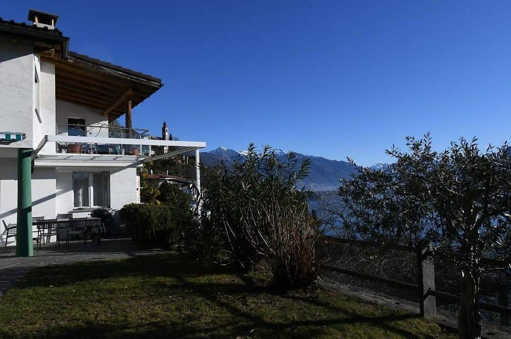 Ganze Wohnung, Ferienwohnung Ronco sopra Ascona für 1 - 6 Personen mit 2 Schlafzimmern - Ferienwohnung in Ronco sopra Ascona, Tessiner Alpen