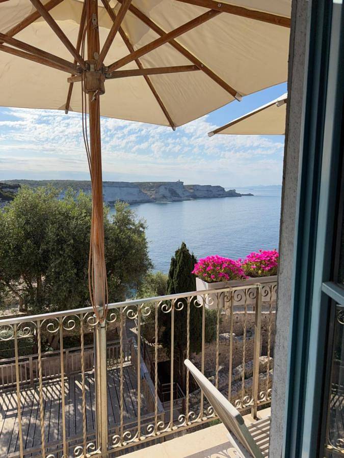 Gîte pour 3 personnes, avec vue et balcon dans Citadelle De Bonifacio