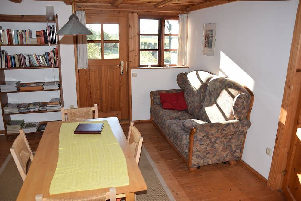 In ruhiger Dorfrandlage auf zauberhaftem Garten- und Waldgrundstück in Luckau (Wendland), Landkreis Lüchow-Dannenberg