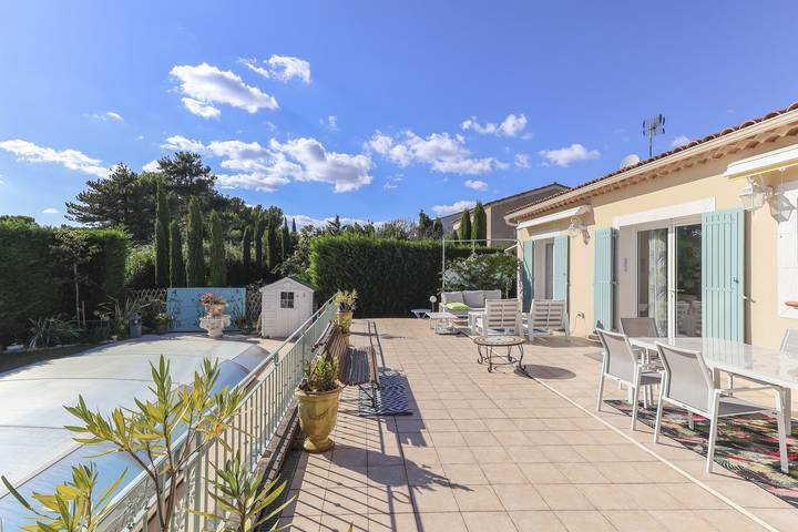 Location de vacances pour 5 personnes, avec jardin et terrasse, animaux acceptés à Paradou - 2