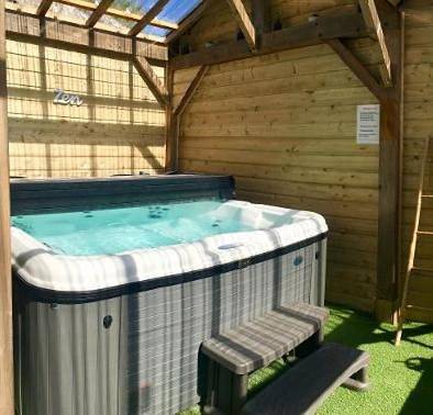 Gite de la Baigneuse avec jacuzzi 6 pers in Eu, Région de Dieppe