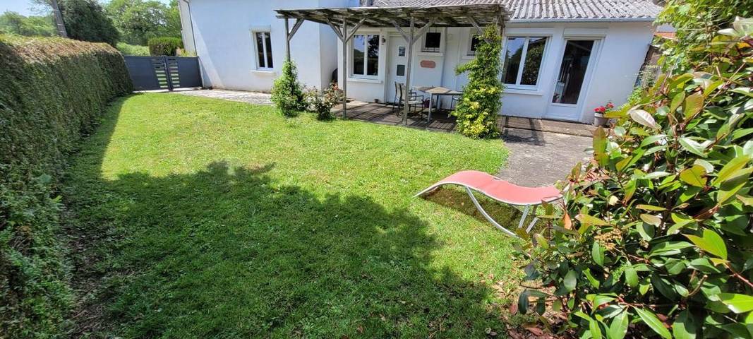 Ferienhaus für 4 Personen, mit Terrasse und Garten sowie Ausblick