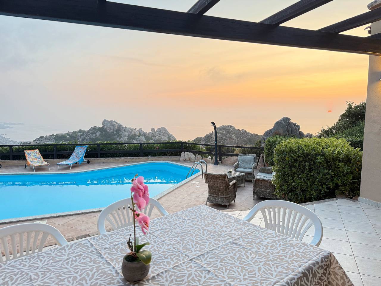 Villa 'Blue Horizon- Costa Paradiso' con vista mare, Wi-Fi e aria condizionata in Costa Paradiso, Trinità d'Agultu e Vignola
