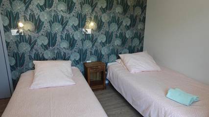 Hôtel pour 2 personnes, avec jardin et vue, animaux acceptés à Vaylats