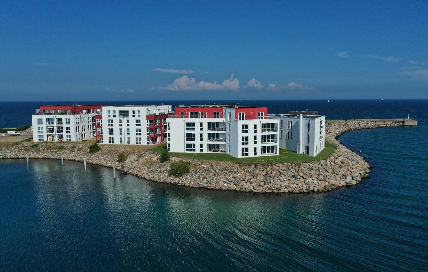 Ganze Ferienwohnung, Bootshaus mit Terrasse, Wifi & Parkplatz - 300m zum Strand in Kappeln, Kappeln & Umgebung