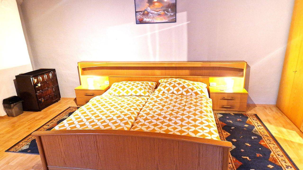 Apartamento vacacional entero, Ferienwohnung für 8 Personen (150 m²) in Arnoldstein in Arnoldstein, Karnischer Hauptkamm