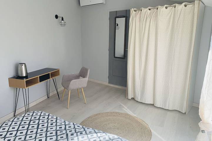 Location de vacances pour 5 personnes, avec terrasse à Châteauneuf-du-Rhône - 2