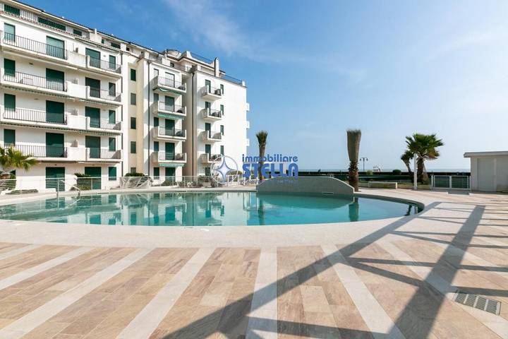 Ferienhaus für 2 Personen, mit Pool und Balkon in Jesolo - 4
