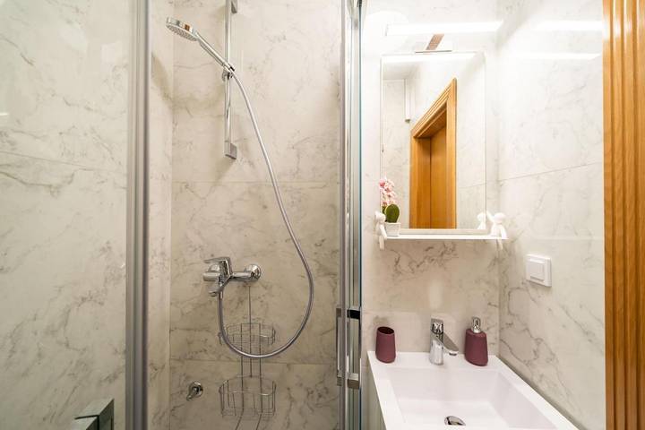 Ferienwohnung für 2 Personen, mit Ausblick und Garten in Grad Dubrovnik - 3