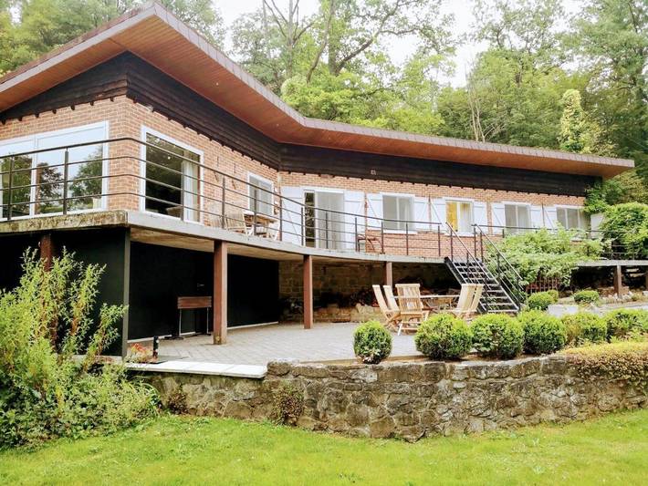 Location de vacances pour 10 personnes, avec jardin et vue dans Petit-Han