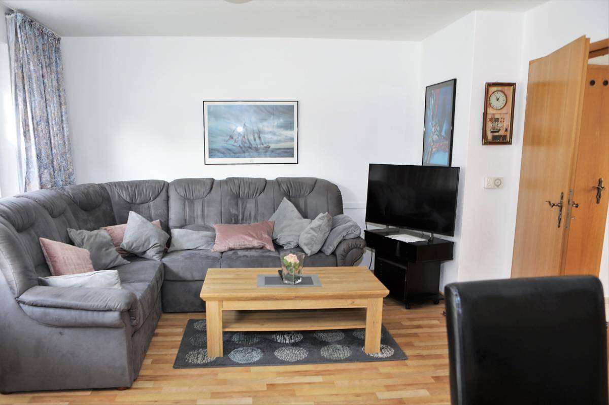 Adw 7 i - Ferienhaus 4 Zimmer mit Hund und Garten in Döse, Cuxhaven