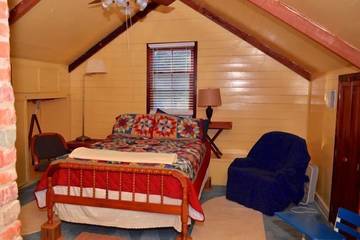 Log Cabin for 6 Guests in Louisiana, USA, Picture 1