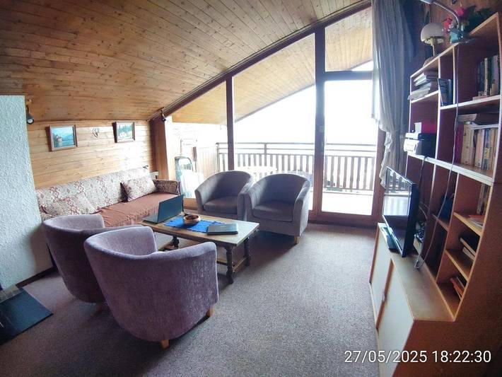 Gîte pour 6 personnes, avec piscine et sauna ainsi que vue et terrasse dans Anzère - 3