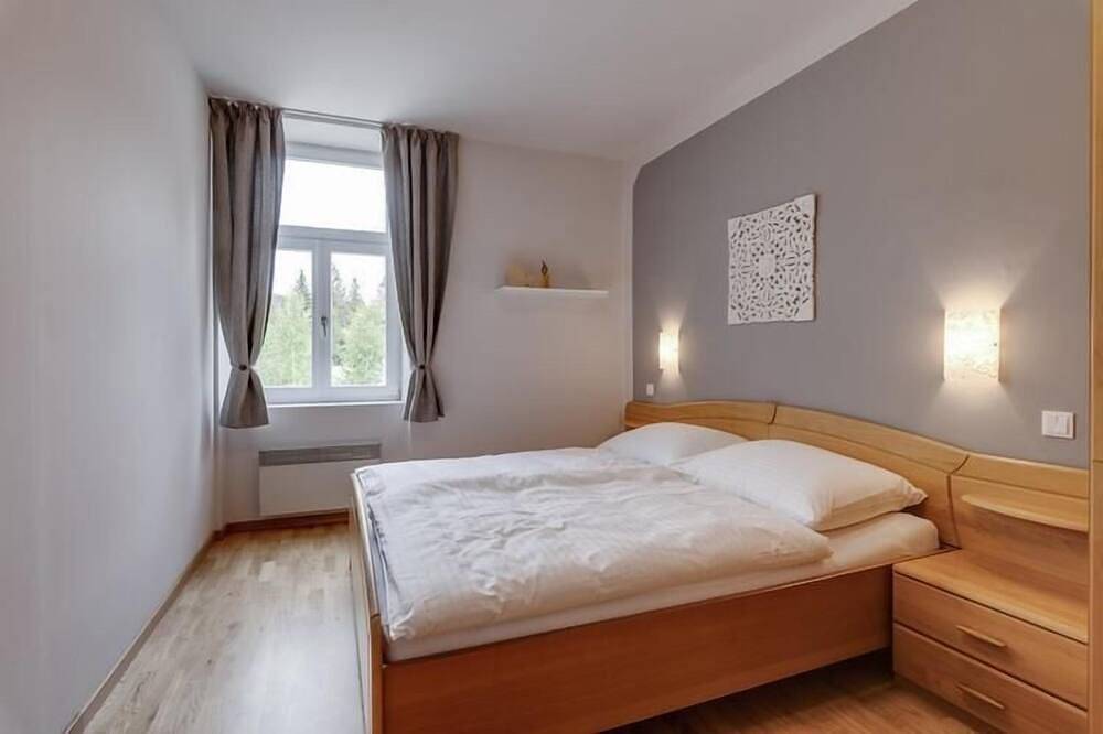 Ganze Wohnung, Großzügig gestaltetes, helles Appartement (110qm) mit Balkon inklusive Seeblick in Sankt Sebastian, Mostviertel Region