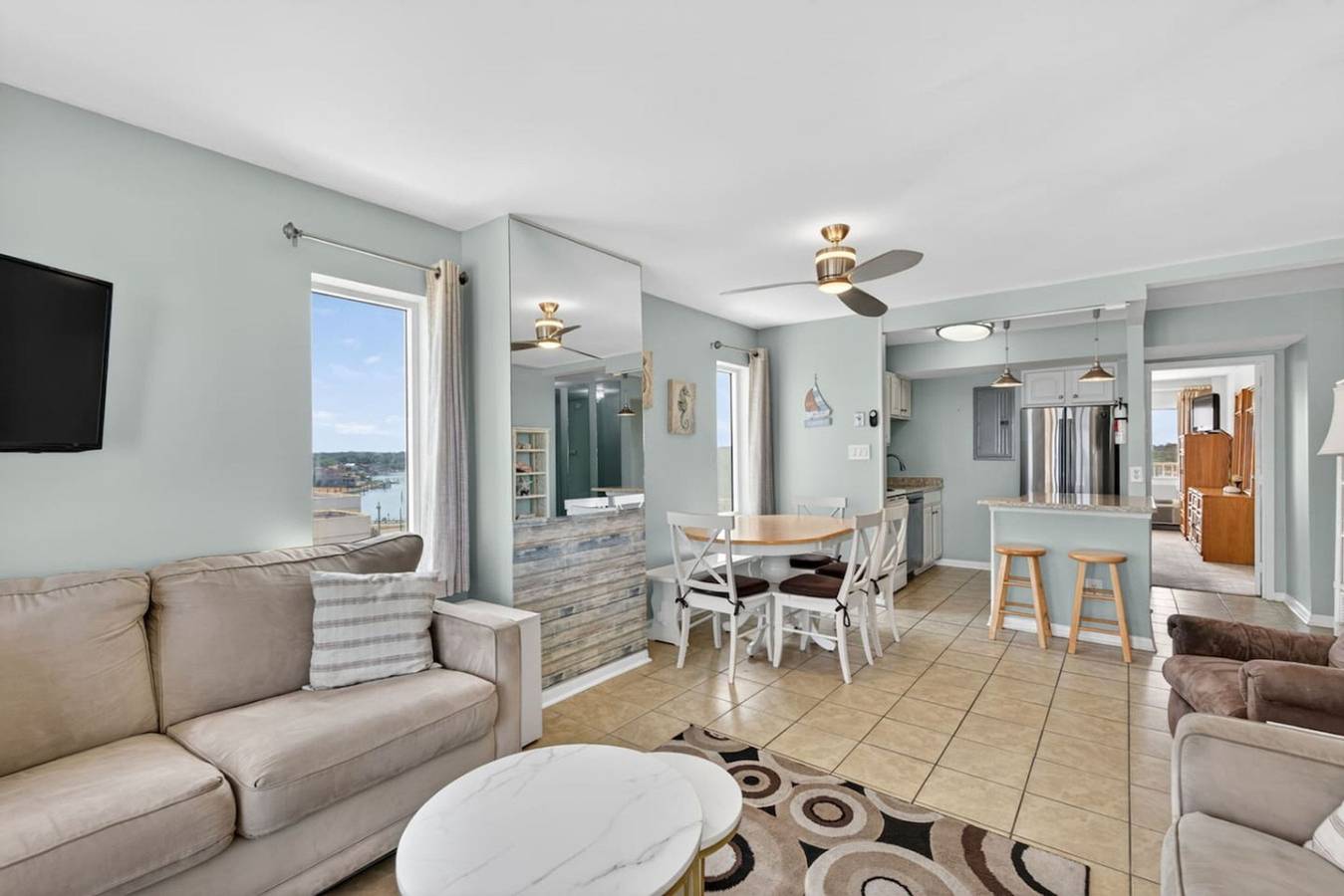 Apartamento entero, New / Oceanfront Beach Condo, Pool, Gym, Fishing in Virginia Beach