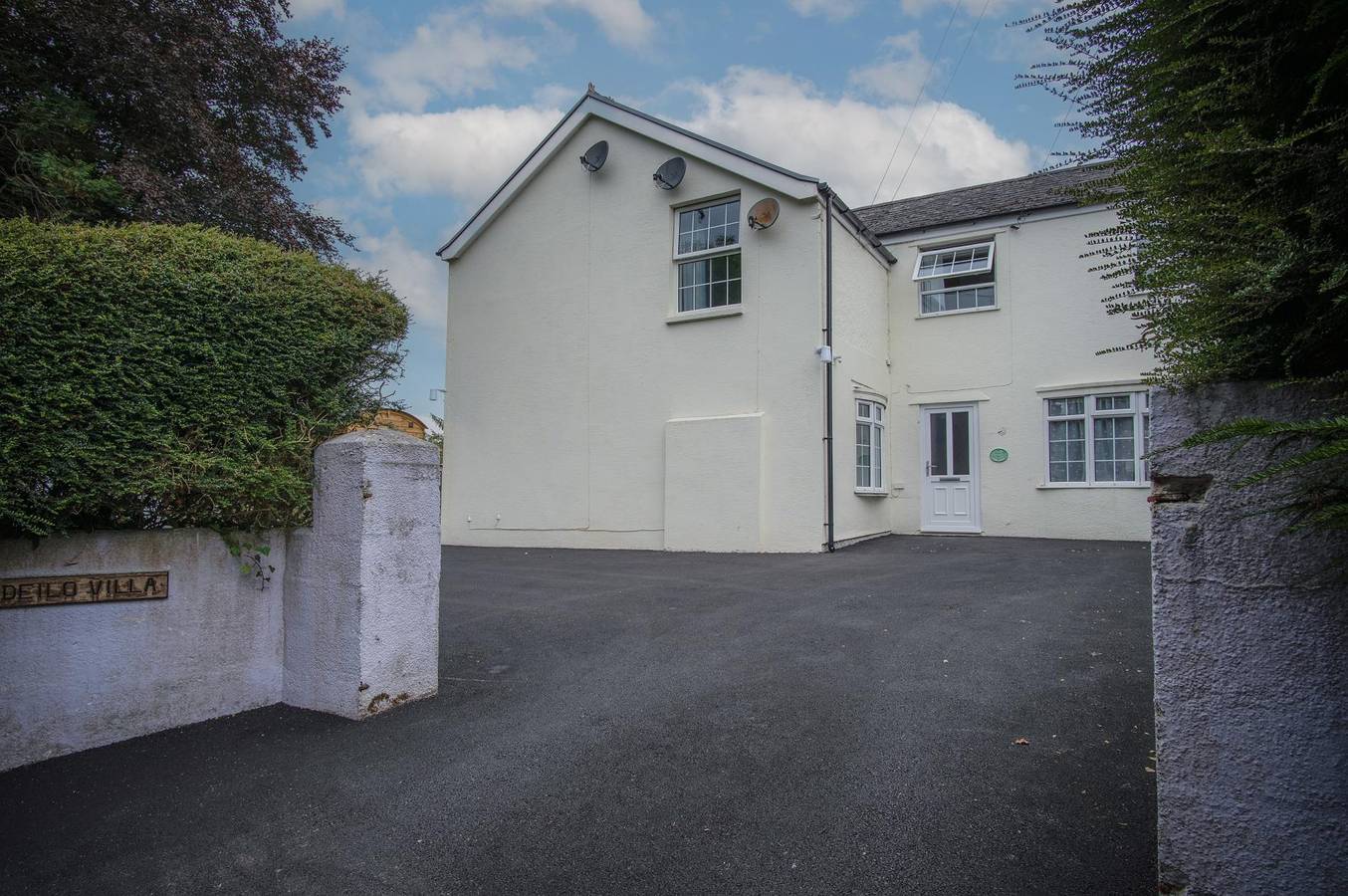 Pendeilo Villa - 5 Bedroom Holiday Home - Amroth in Amroth, Pembrokeshire