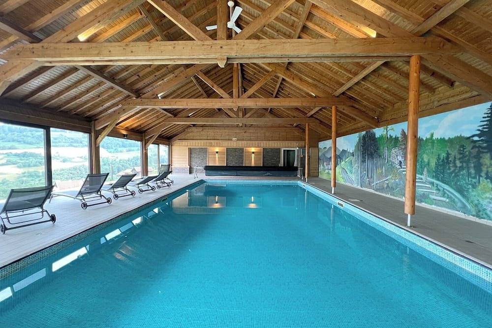 High-end Bel'M'Amiral for 15 people, magnificent view and indoor swimming pool in Fresse-sur-Moselle, Épinal en omgeving