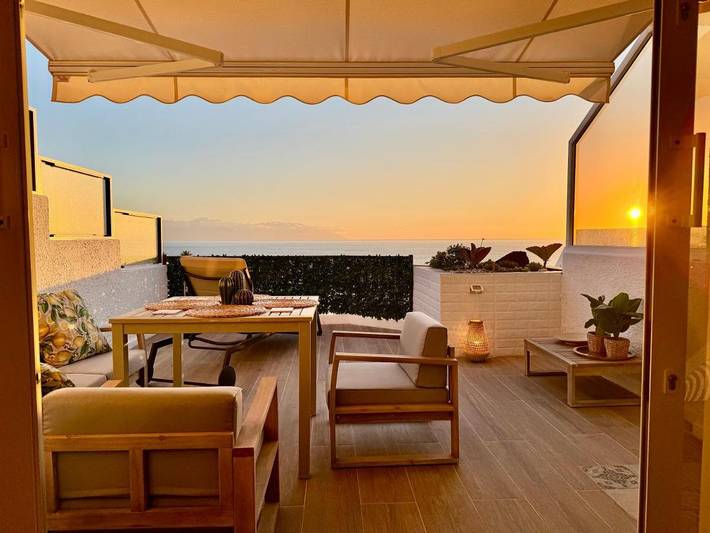 Ferienwohnung für 4 Personen, mit Balkon und Pool sowie Ausblick - 1
