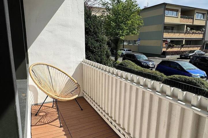 Apartamento entero, Apartment Sana Klinik No 12 Balcony in Offenbach del Meno, Offenbach