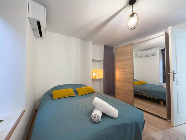 Gîte pour 4 personnes, avec terrasse à Charentay - 2