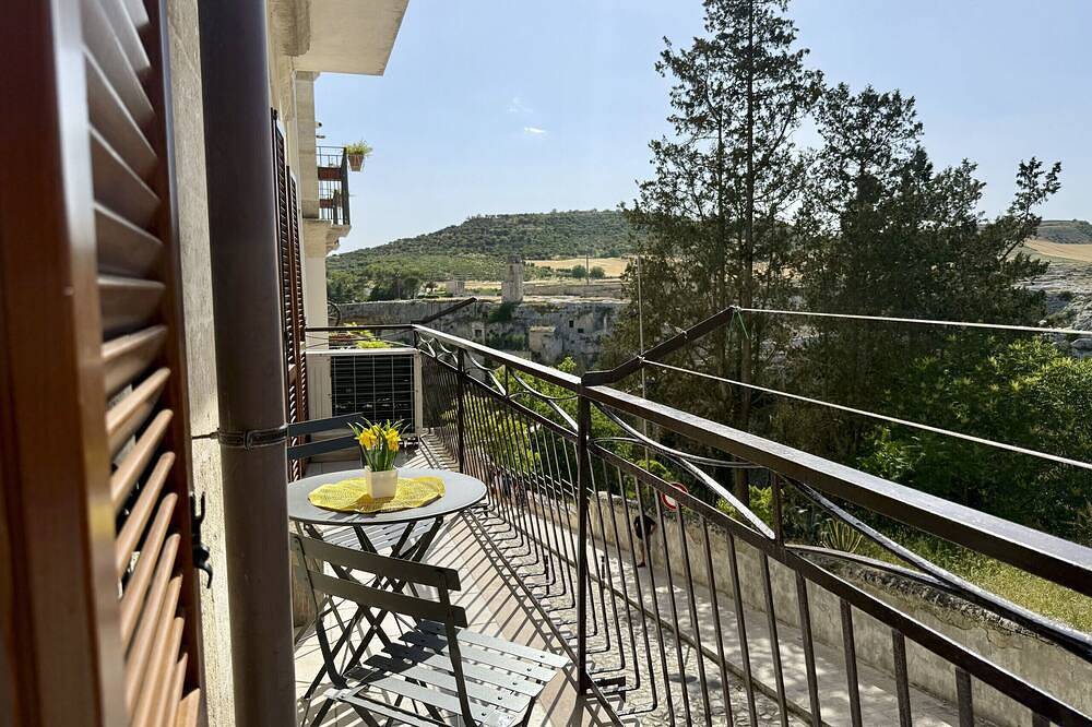 Apartamento entero, Aquamirae - Historic home with panoramic balcony - in Gravina in Puglia, Parque Nacional Alta Murgia
