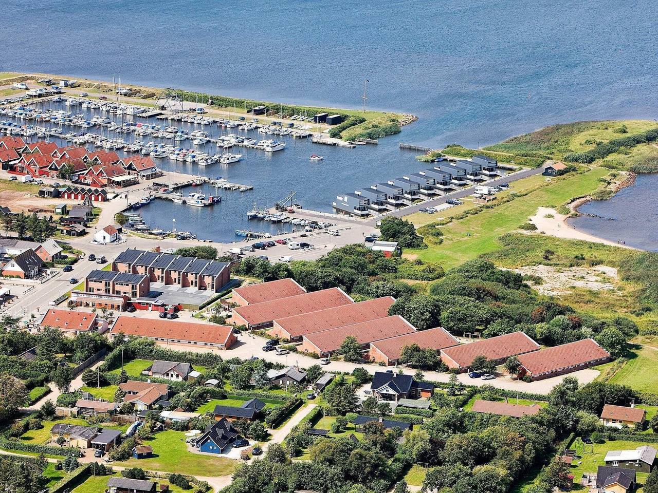 6 Personen Ferienhaus auf einem Ferienpark Hemmet in Bork Havn, Ringkøbing Fjord